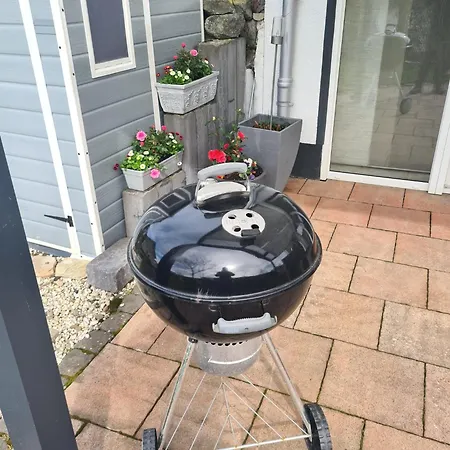 Wohlfuehlen Am Gartenteich