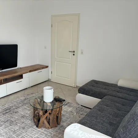 Wohlfuehlen Am Gartenteich Apartment *
